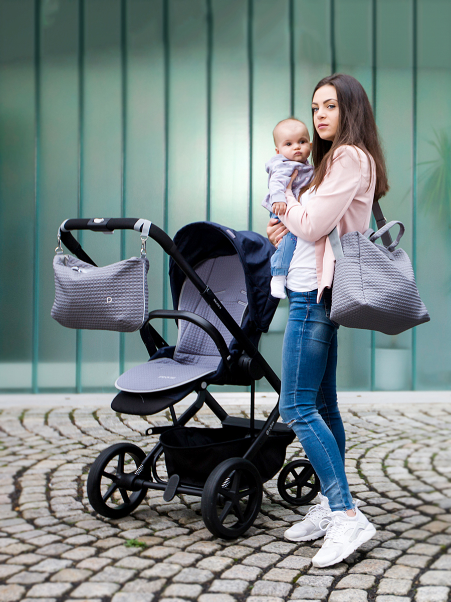 kabela Small Grey Comb M