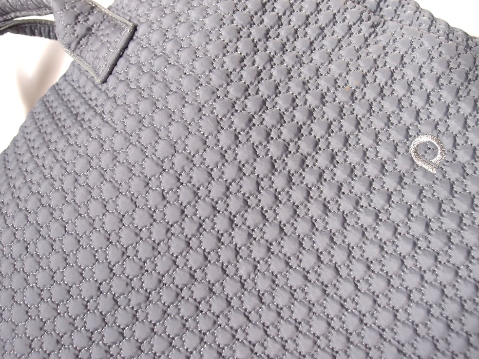 kabela Small Grey Comb M