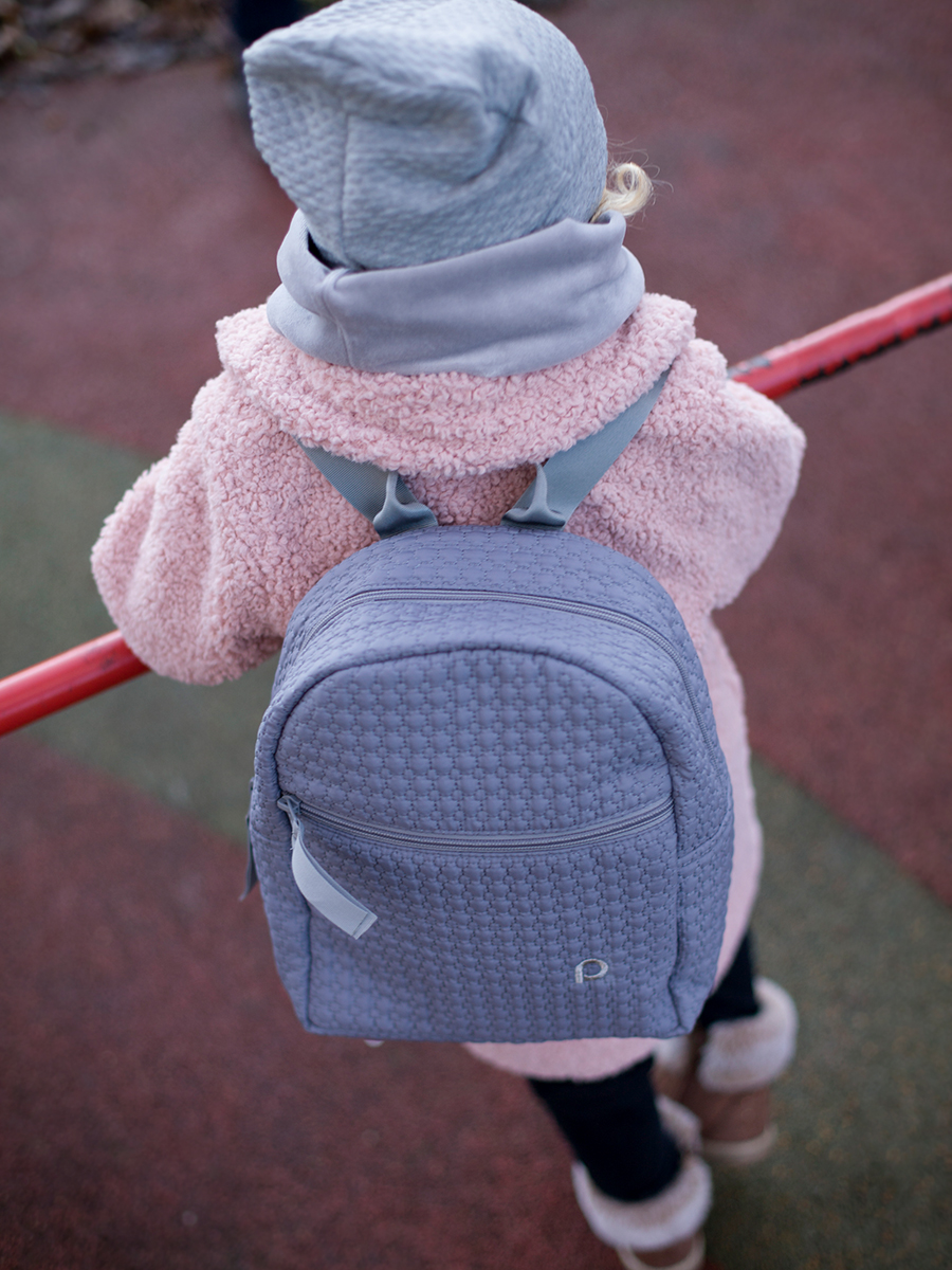 batůžek Small Grey Comb