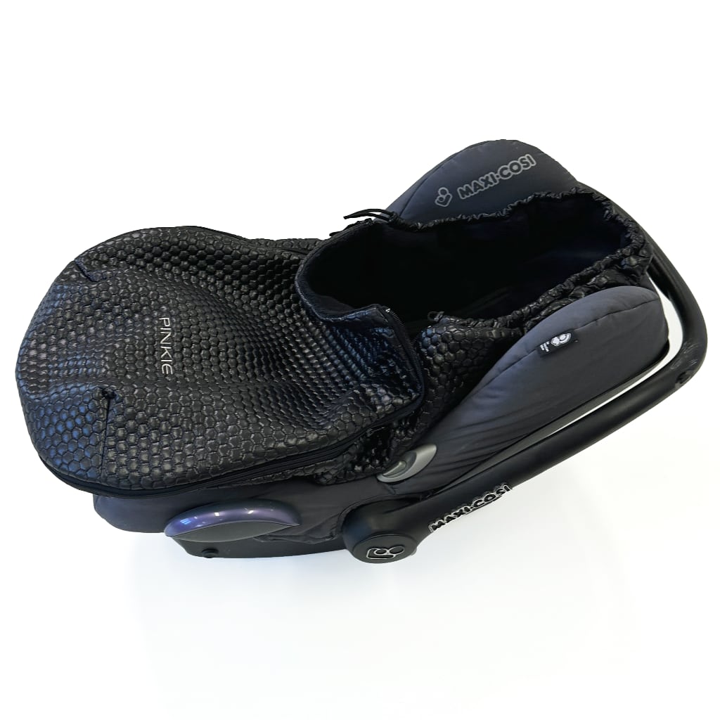 fusak Black Comb 0-12měsíců