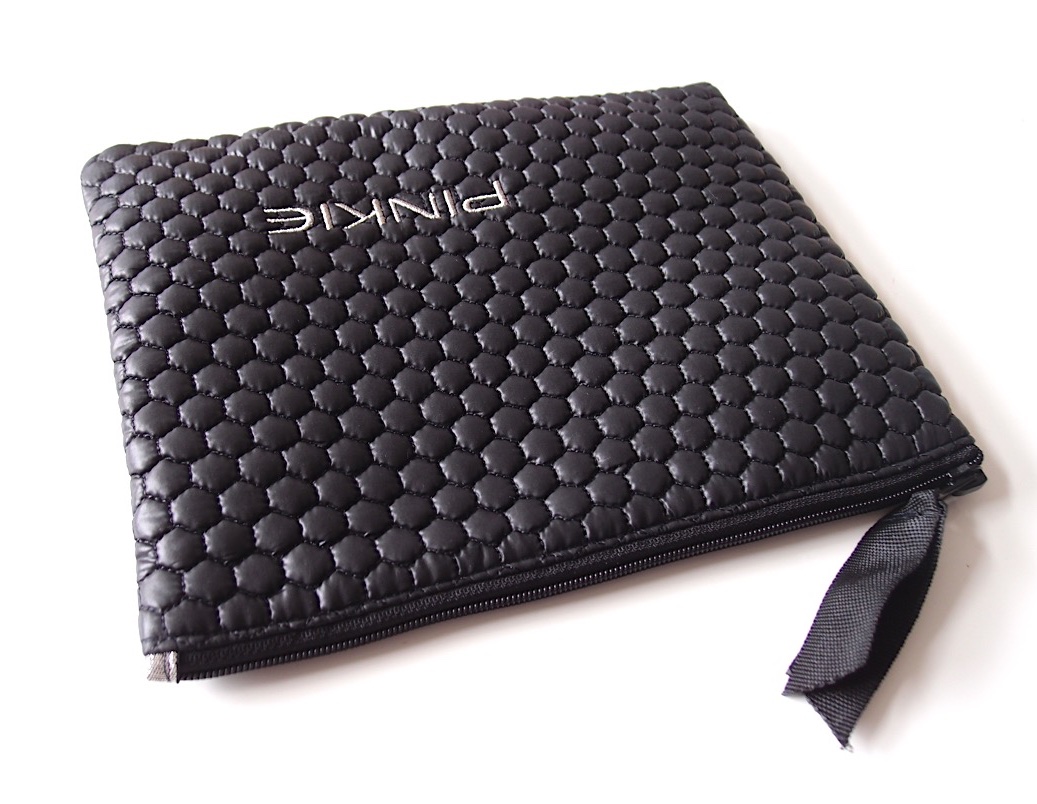 kosmetická taštička Black Comb