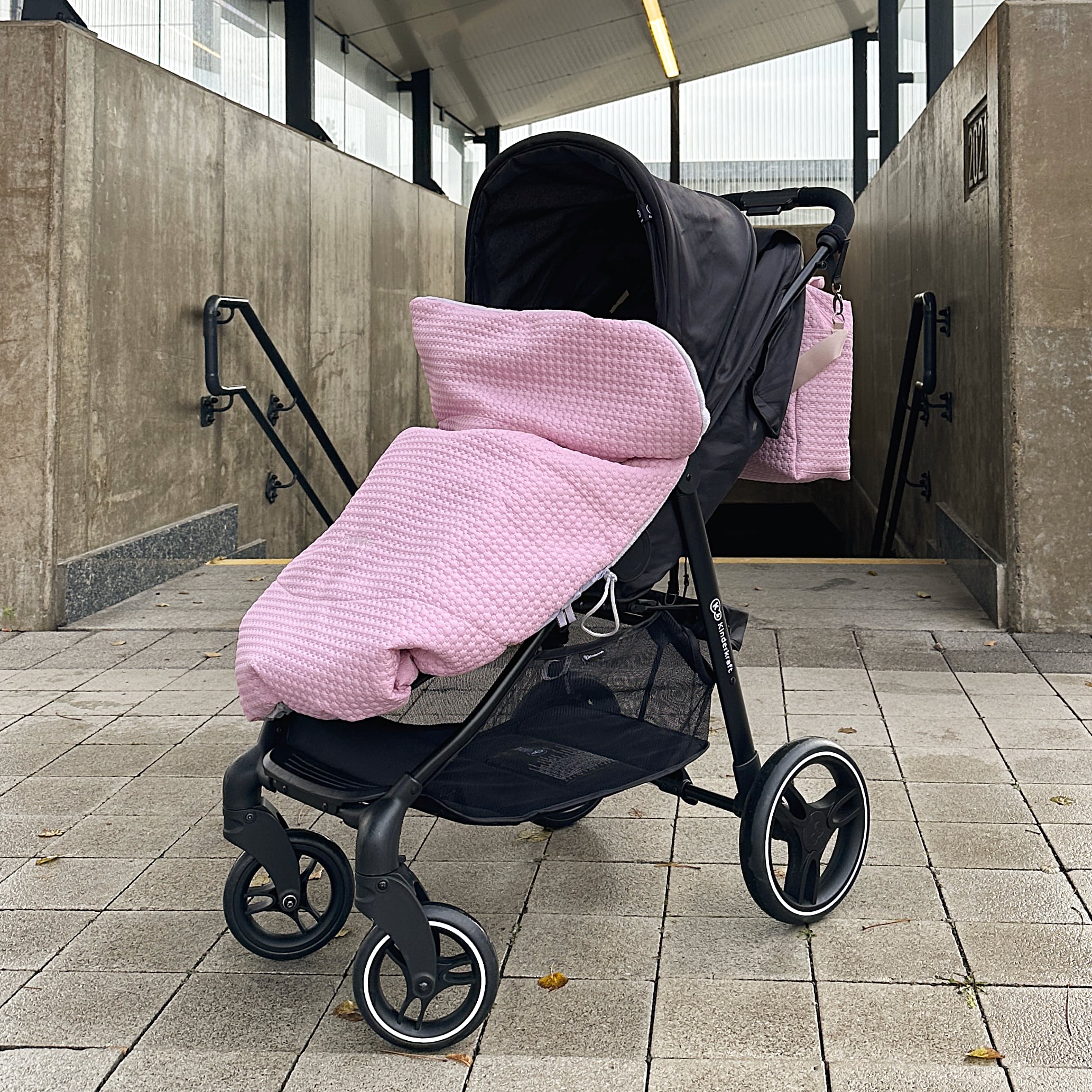 zateplená stahovací deka Small Pink Comb