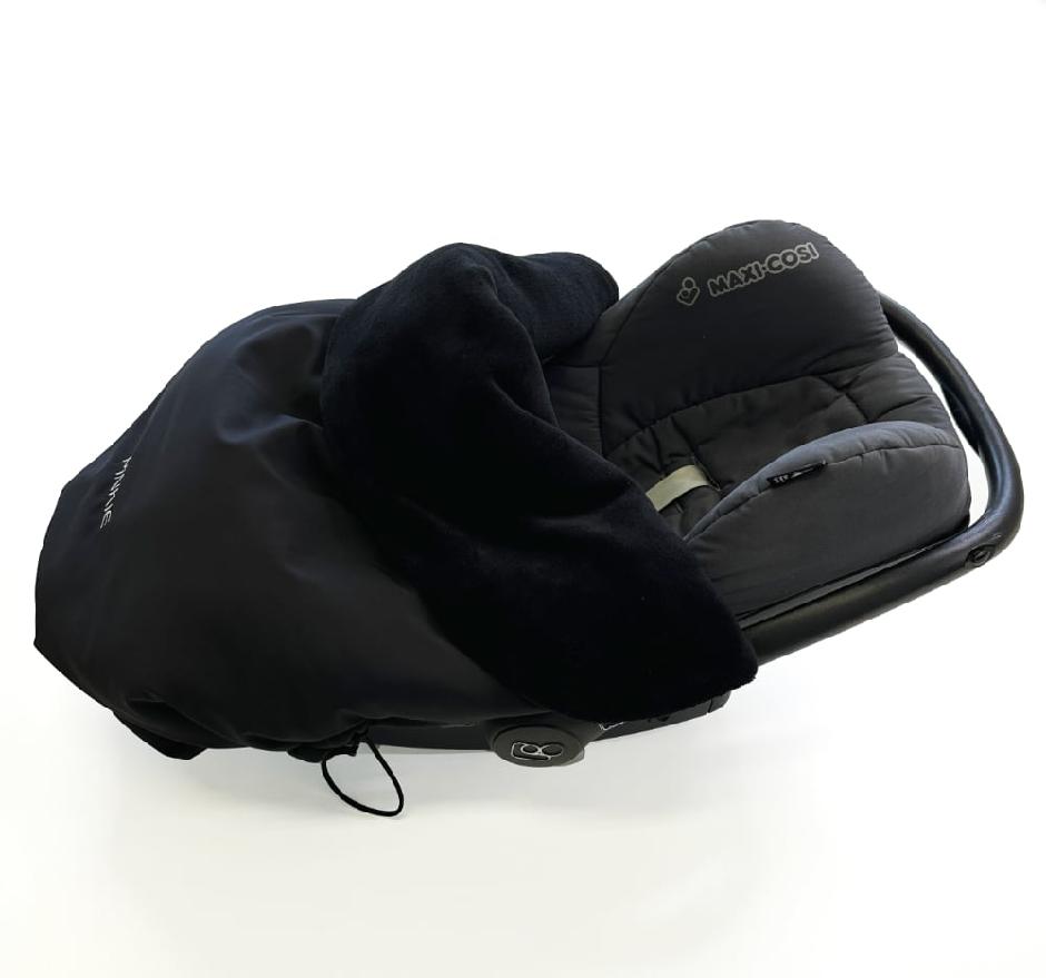 zateplená stahovací deka Pinkie Softshell Black