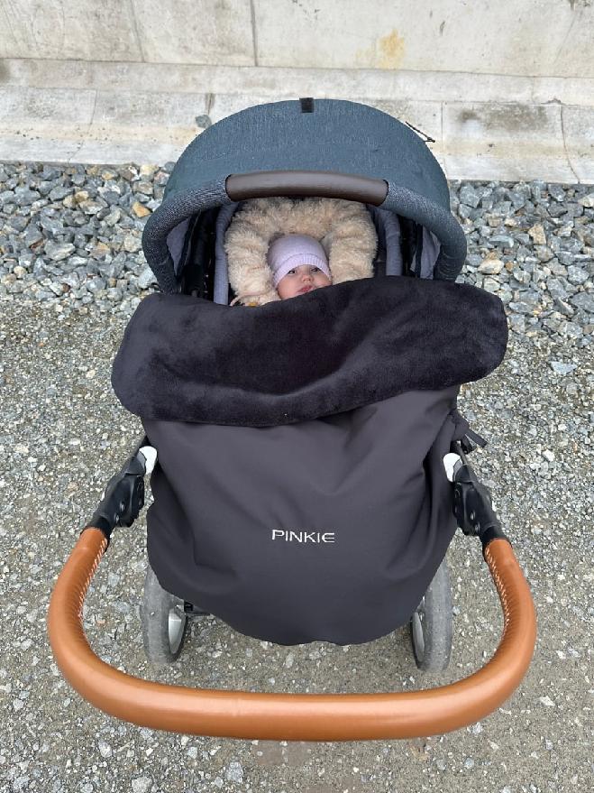 zateplená stahovací deka Pinkie Softshell Black