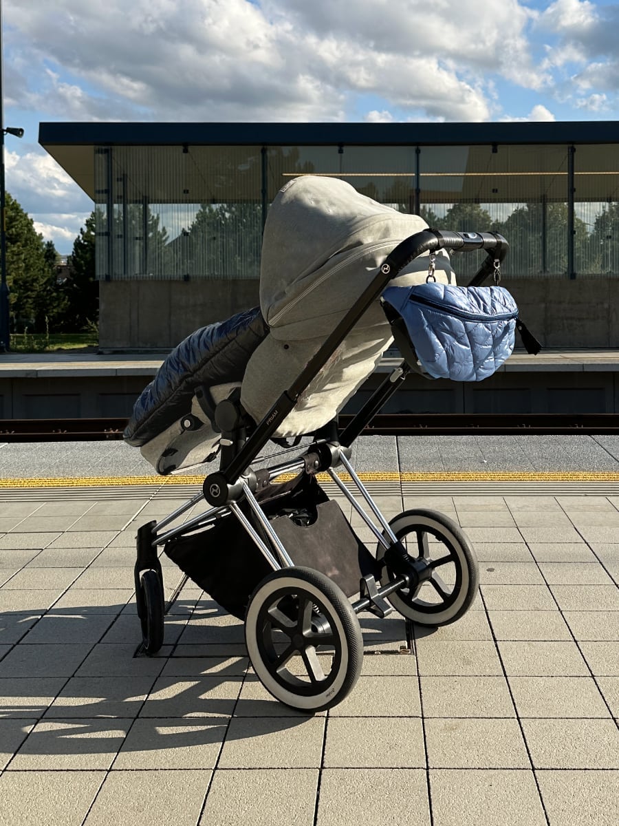 ledvinka Pinkie Blue Square