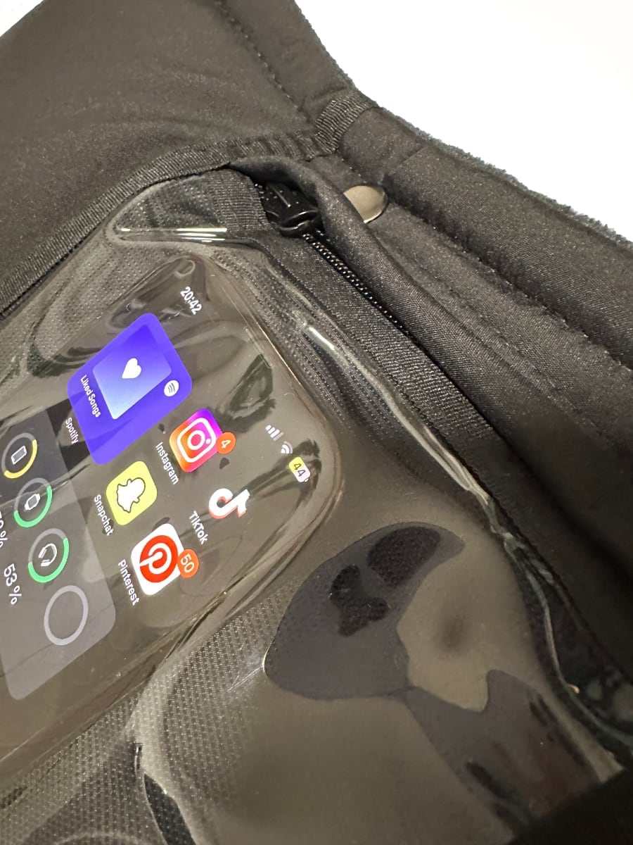 rukávník Softshell Black Case na Thule