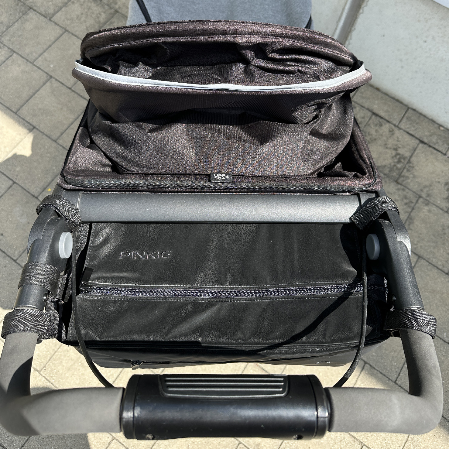 organizér Dark Black na Thule