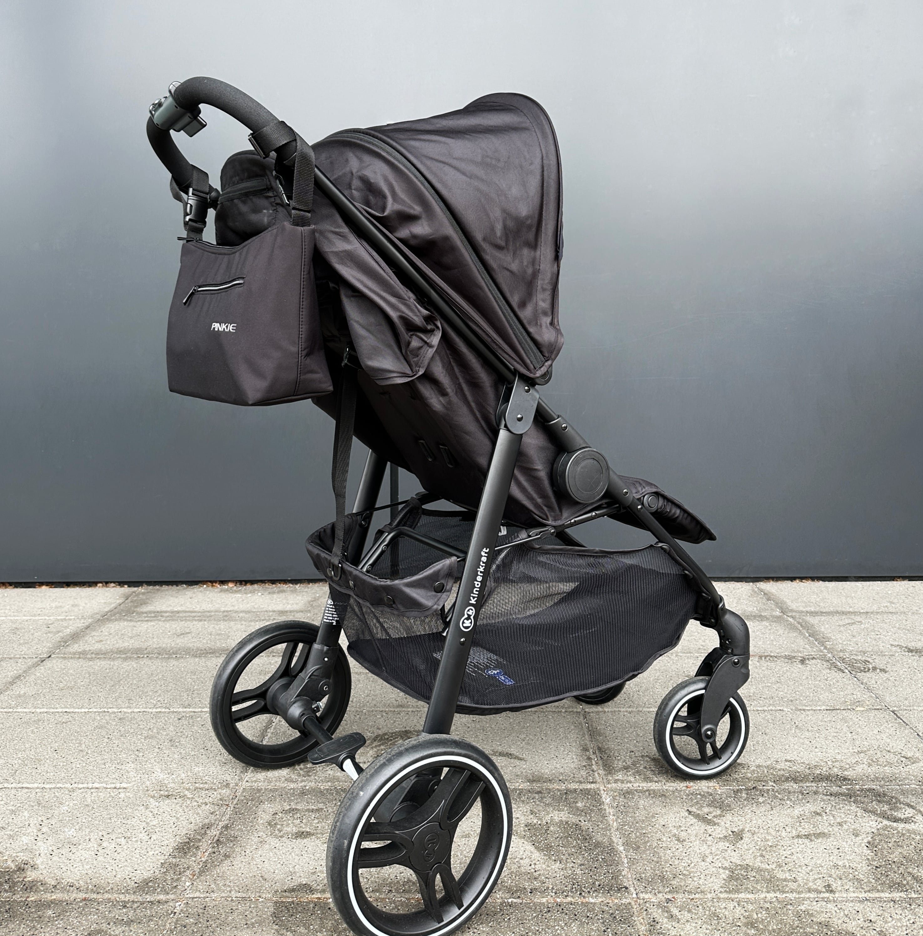 organizér softshell Black-menší