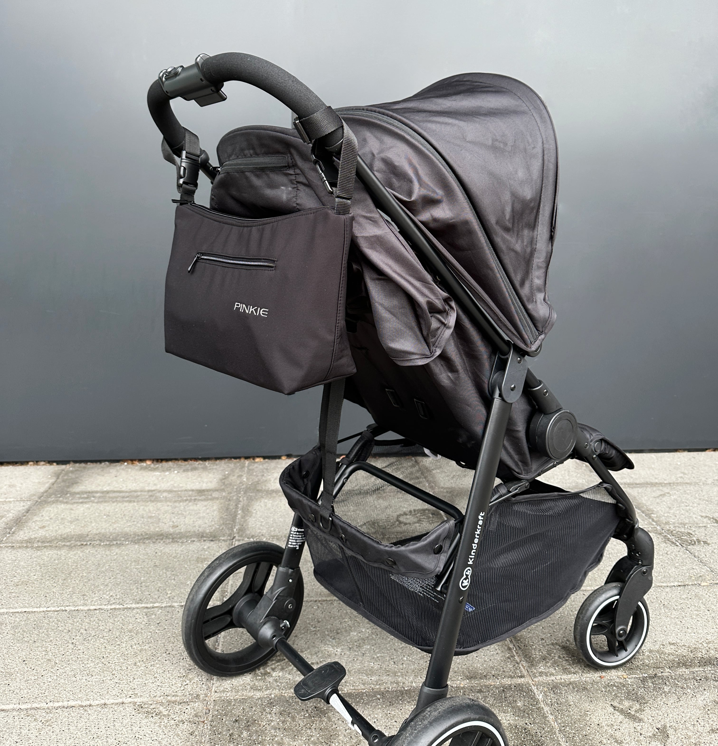 organizér softshell Black-menší