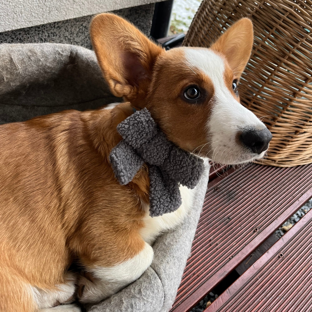Mašlička z teddy materiálu Teddy Bow Barva: černá
