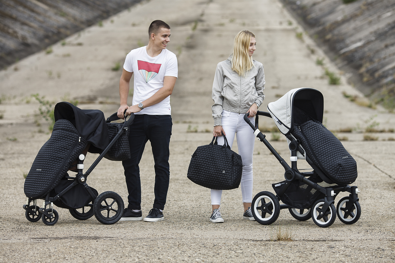 fusak Big Comb Black Varianta / velikost: podélné otvory (+150 Kč)