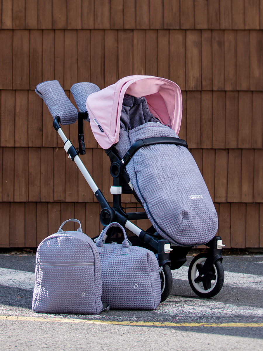 fusak Small Grey Comb Varianta / velikost: podélné otvory (+150 Kč)