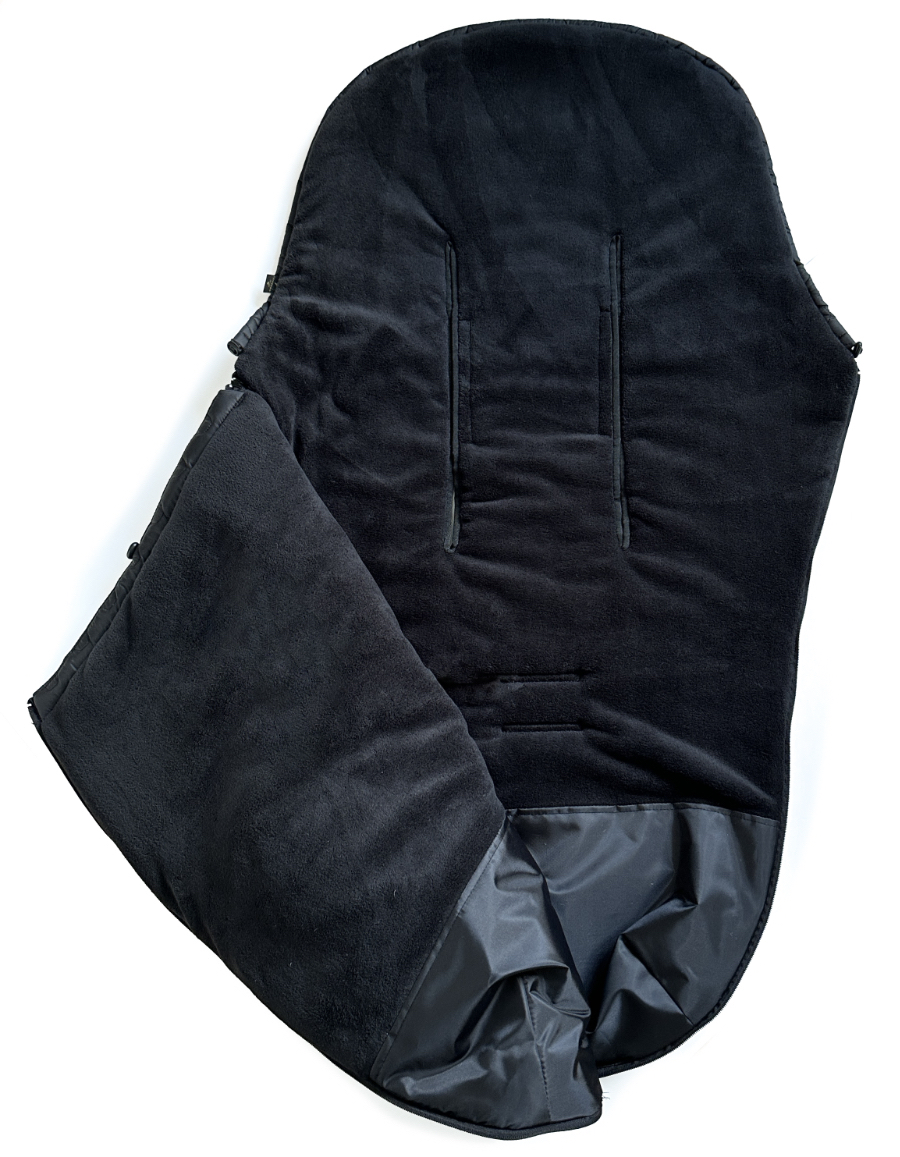 fusak Small Black Comb Varianta / velikost: podélné otvory (+150 Kč)