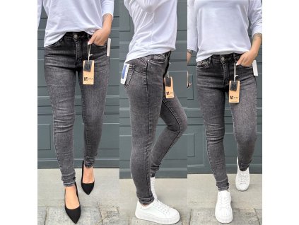 60564949 0523 41E7 8D3B 28D5D53ACFE8