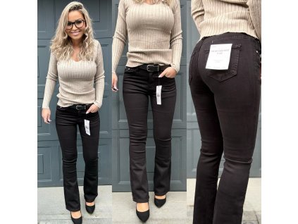 26D084FE C591 451A 9071 31AE0F5AD7AB