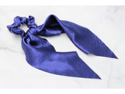 Modrá scrunchie s výraznou mašľou