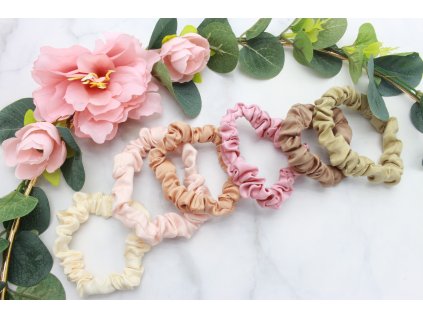 Set šiestich scrunchie PINK