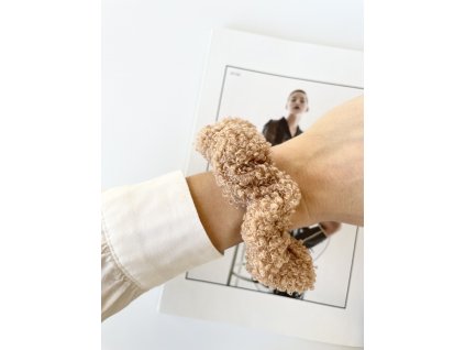Froté Scrunchie hnedá