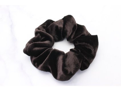 Scrunchie semišová v hnedej farbe