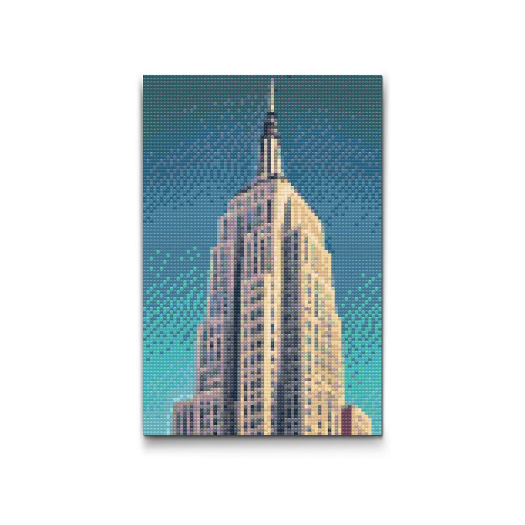 M2_Pintura_con_diamantes_-_El_Empire_State_Building_de_cerca