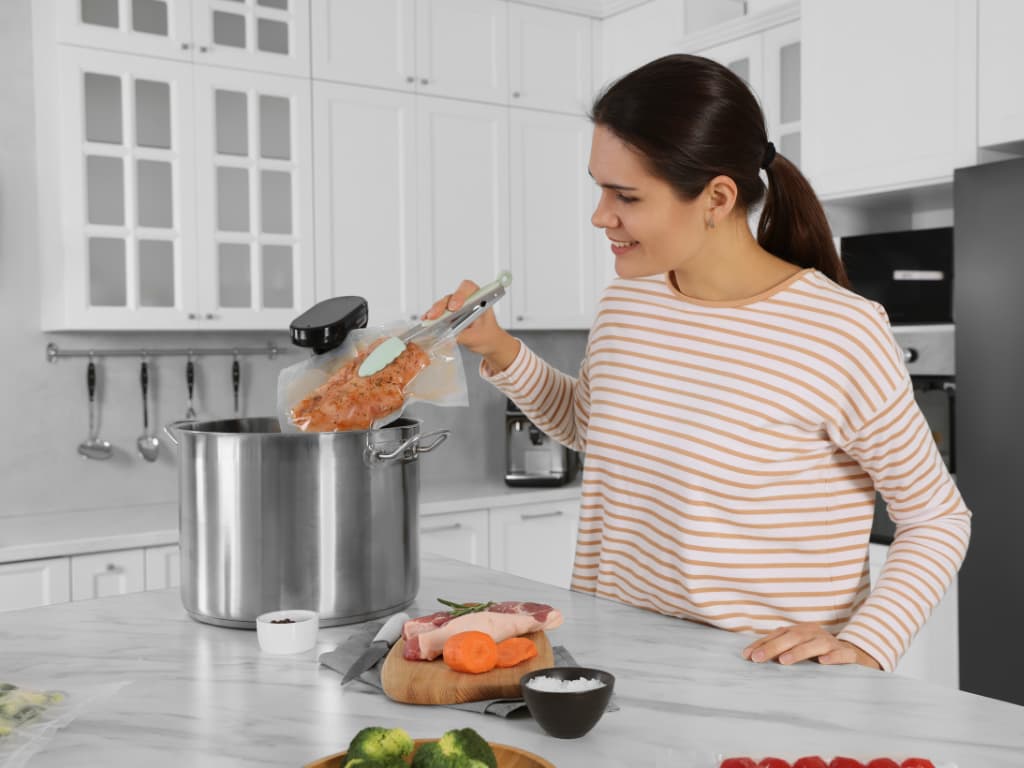 Sous-Vide – varená alternatíva k BARFu, ktorá si získa aj citlivých psov