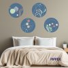 4 kruhové nálepky na stenu v modrých farbách, abstraktné prvky