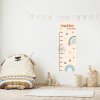 Boho detský kútik, dekorácia na stenu - meter na meranie výšky detí s dúhami a bodkami