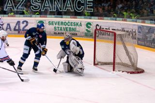 Moment, kterým se zapsal Jakub Grof do dějin chomutovského hokeje 🥹💪.