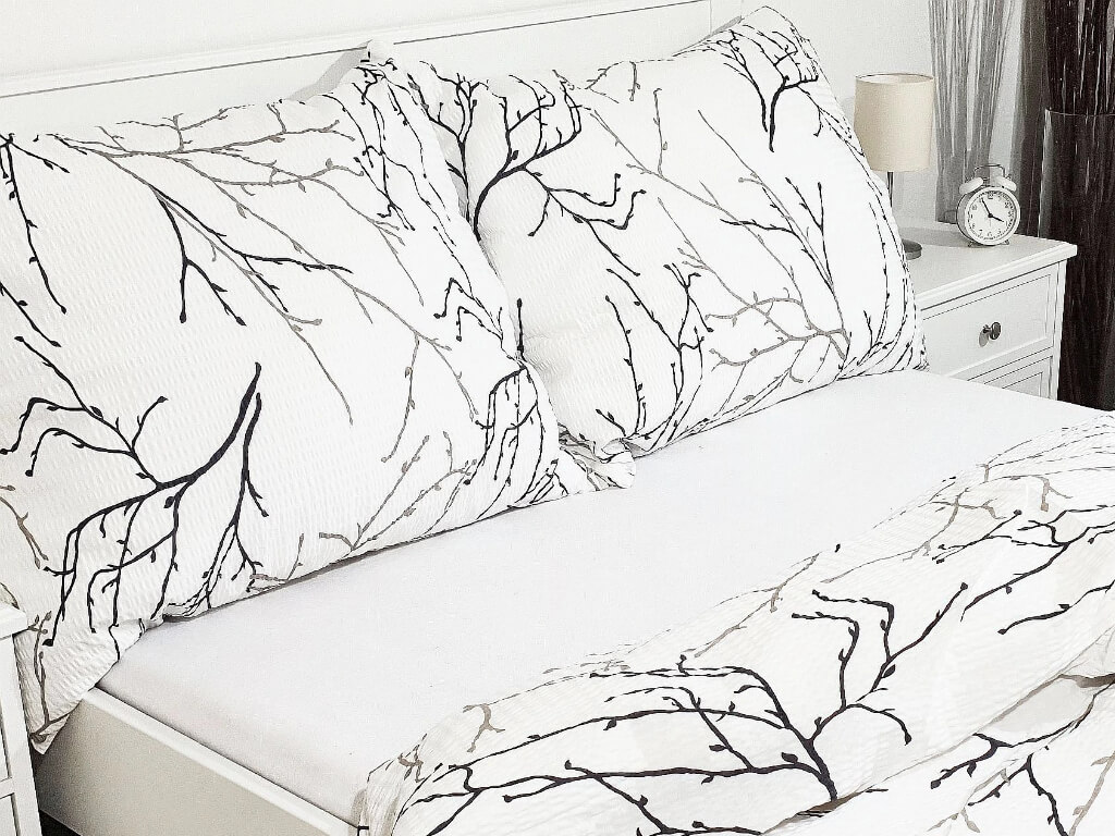 Krepové povlečení Větvičky bílé