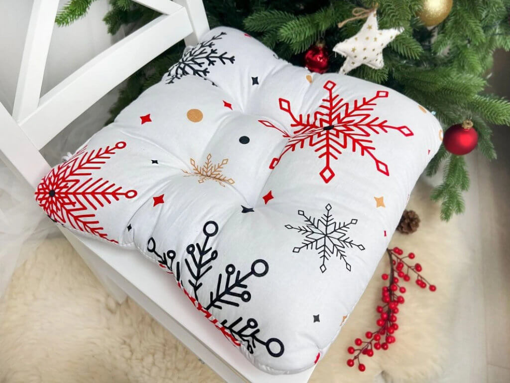 Sedák na židli Sněhové vločky červené