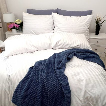 ba4e3351 53ec 4a66 80da c350e2ef0717