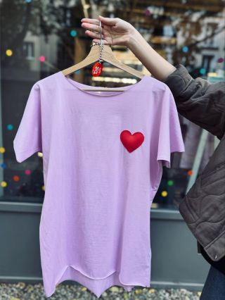 Sladké oversize dámske tričká Ela máme pre teba v zľave 20% na Kvačalovej 10. Príď ❤️