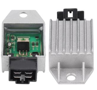 Regulátor napětí na ATV/pitbike: proč má 4, 5 nebo 6 pinů, co je „po klíčku“ a jak to správně zapojit (110–125 cm³)