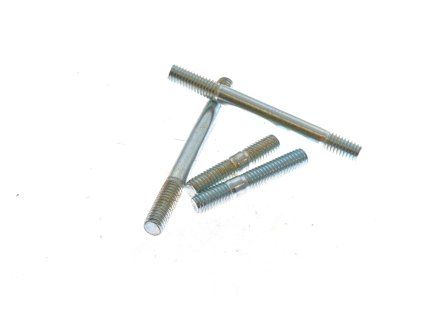 PIT00611 Štifty hlavy výfuku a príruby 150cc 3