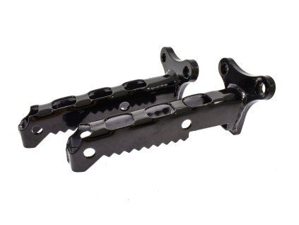 PIT02339 Stúpačky kovové Bashan (1)