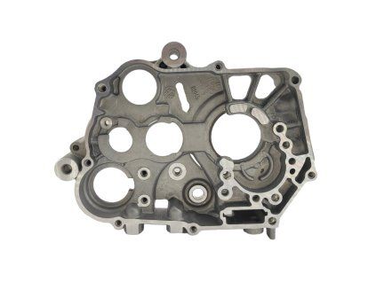PIT00888 - Carter motor Pitbike YX140 - argintiu dreapta