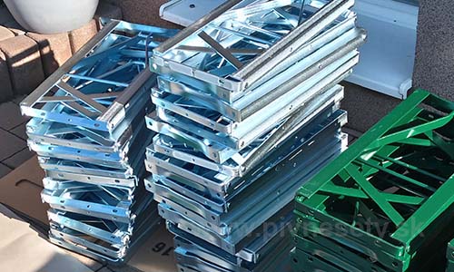 Kovové nohy na lavice a stoly - pozinkované