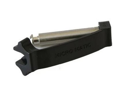 Závlačka madla naražeče