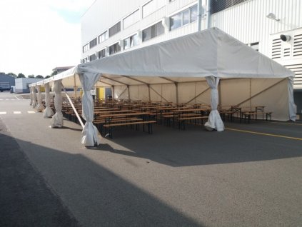 418c268a2928757c1c4ab5cbad6b80ce max 900x750