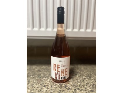 Michl. Revine růžové nealko