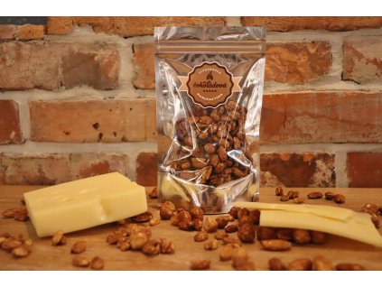 Křupavé karamelizované arašídy v pivní sladině Sýr, pečené