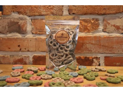 Vánoční obalované preclíčky v bílé čokoládě se SKOŘICÍ