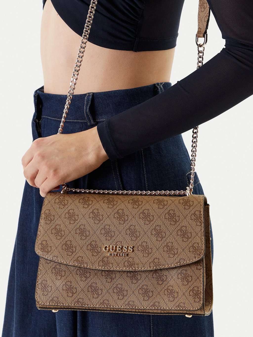 kabelka guess calista hwsg73 34210 hneda 0190231965923 (1) 11zon