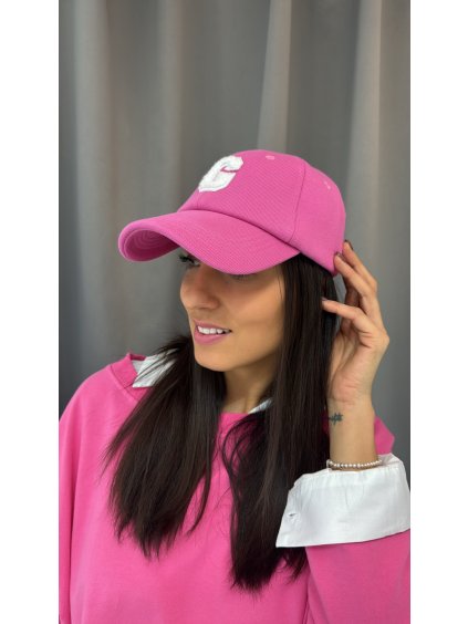 Facetune 12 02 2025 15 57 01