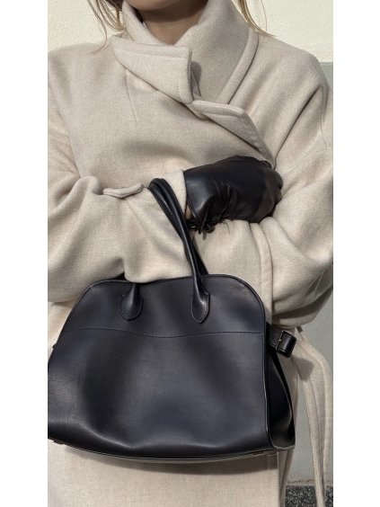 B6D91814 1442 4E93 A06C A13093D0B615