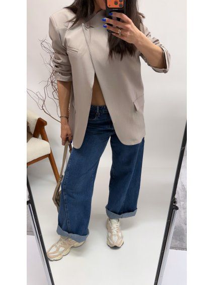 F77BB116 99B5 414E 85E7 77861B2101F6