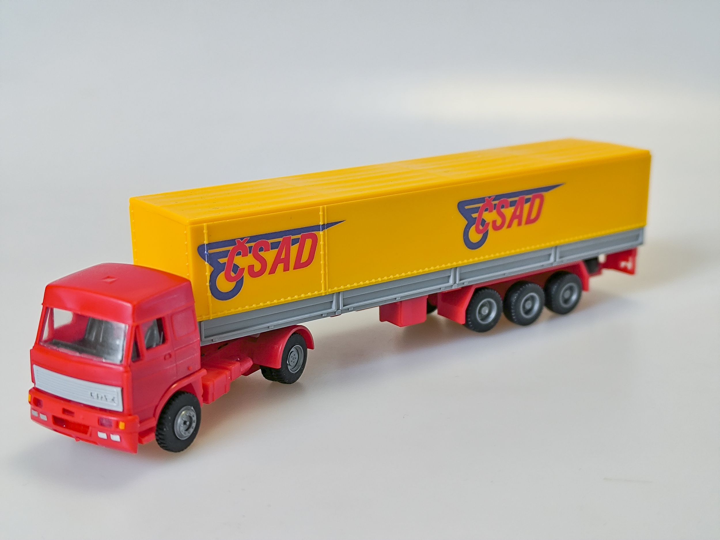 Liaz MAXI ČSAD plachta