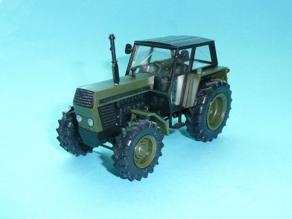 ZETOR Crystal 12045 - stavebnice 1:43 - vojenská zelená