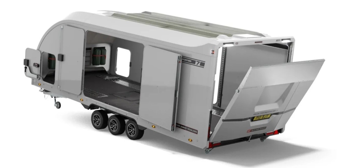 Brian James RT 7 weiss am lager