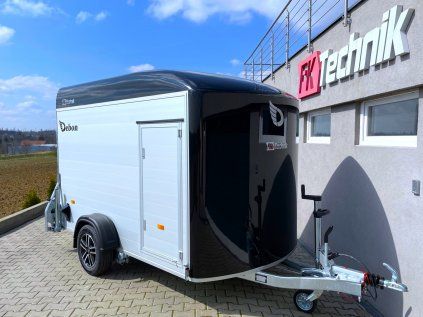 Debon C400 ALU black – enclosed box trailer